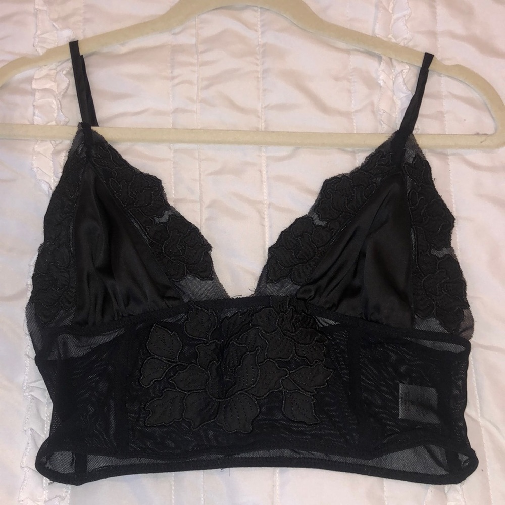 Wild Honey floral mesh crop top